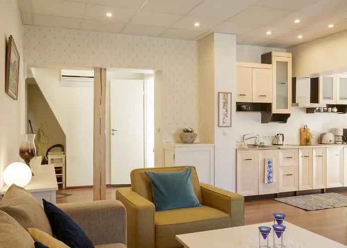 Downtown Апартаменты *